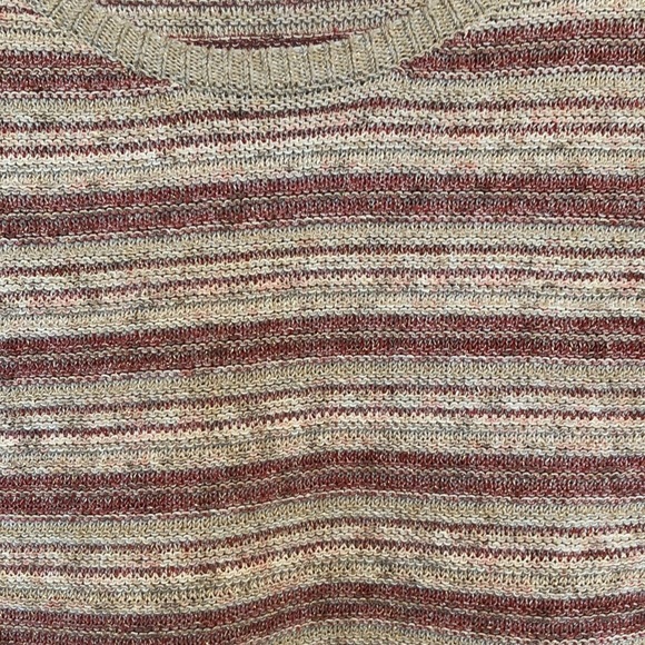 Alice + Olivia short sleeve sweater - Picture 3 of 4